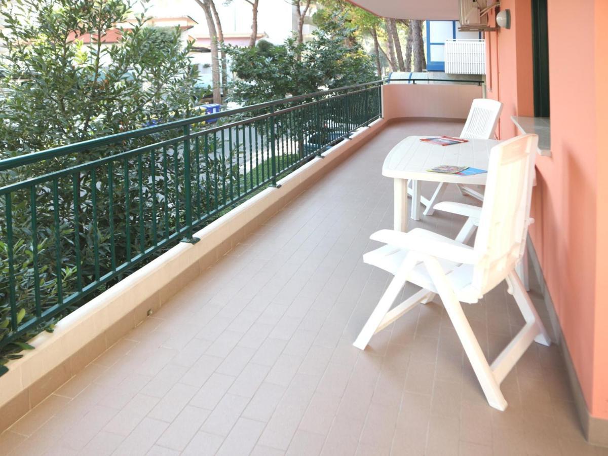 Apartamento Giada Lignano Sabbiadoro Exterior foto